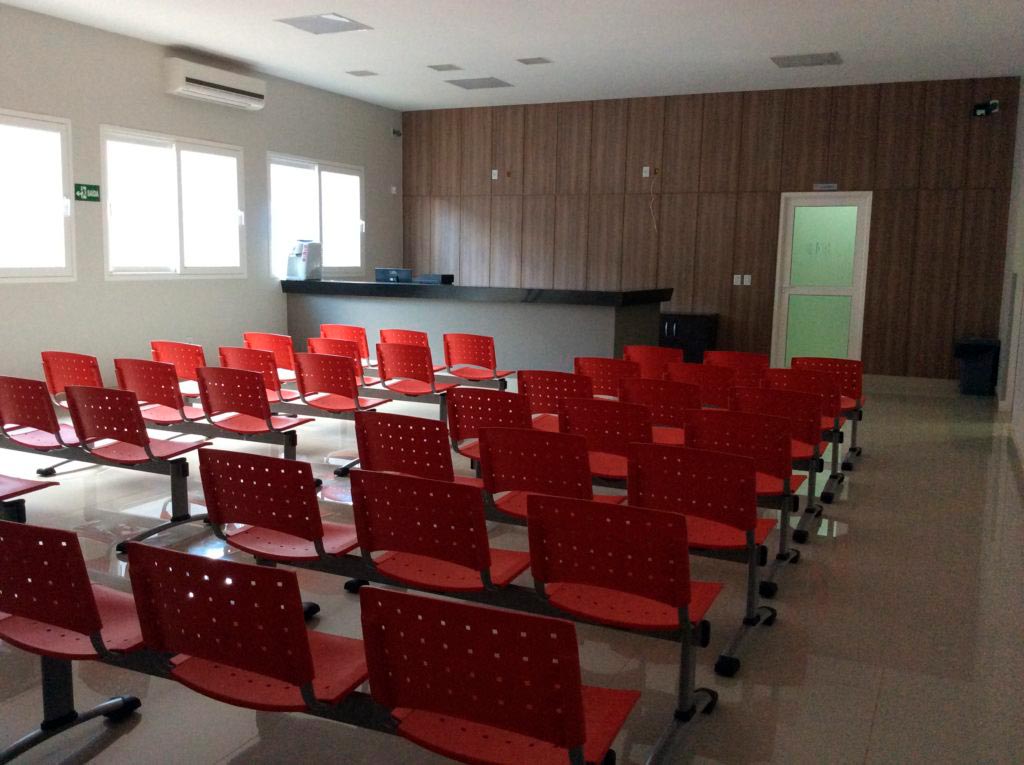 Obra da recepção da clínica Milli realizada pela JL2 Engenharia